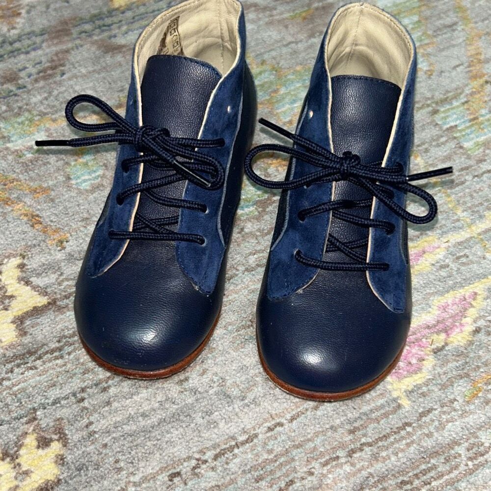 Misha & puff navy leather booties lace up sz 27